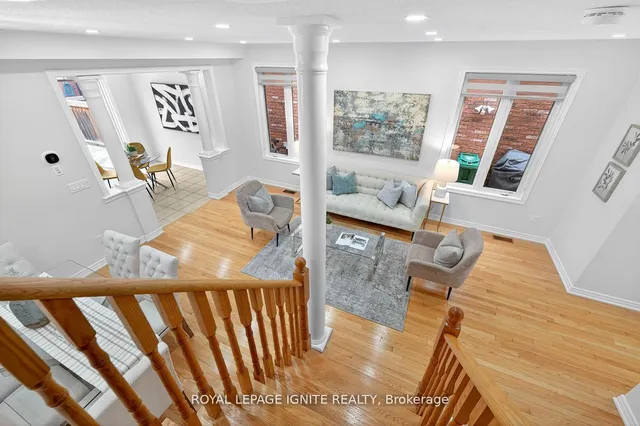 Additional image 9 of 24 Micarta Ave