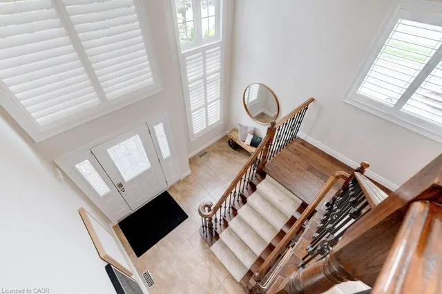 Additional image 37 of 47 Premier Rd