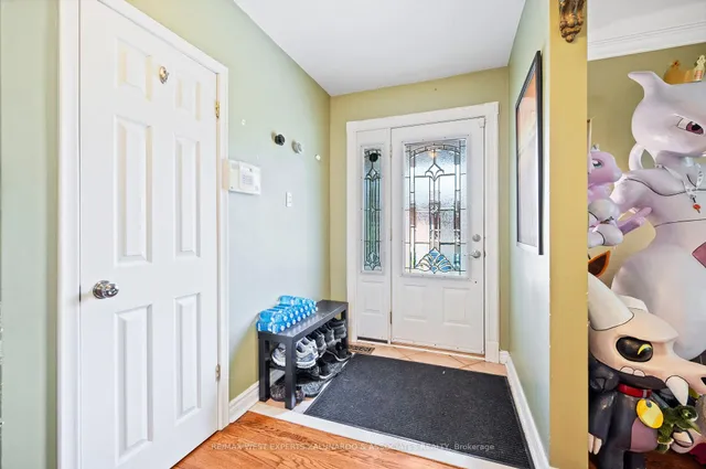 Additional image 3 of 10 Dashwood Cres