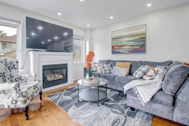 Additional image 23 of 26 Oatfield Rd