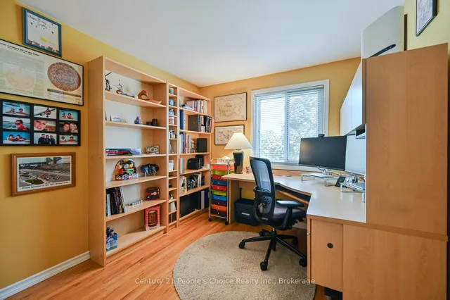 Additional image 33 of 2 Fontaine Crt