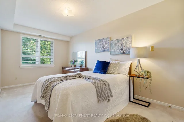 Additional image 16 of 416 LIMERIDGE Rd Unit 213