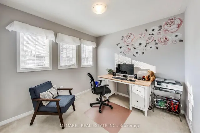 Additional image 24 of 74 Bradley Ave