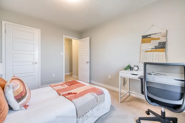 Additional image 37 of 3002 Preserve Dr Unit 27