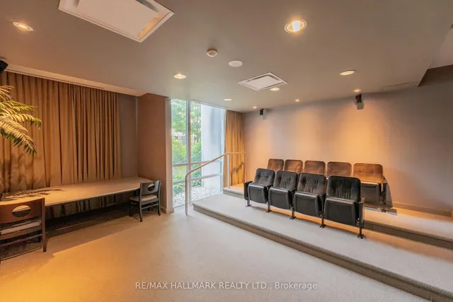 Additional image 34 of 68 Grangeway Ave Unit 909