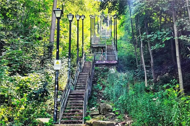 Additional image 32 of 479 Charlton Ave Unit 408