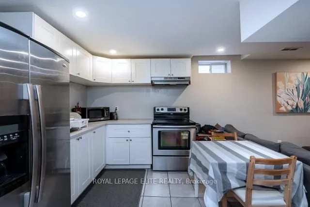 Additional image 4 of 17 Chestermere Cres