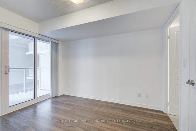 Additional image 13 of 352 Front St Unit 421