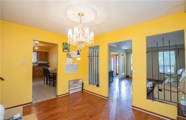 Additional image 15 of 185 Lavina Cres