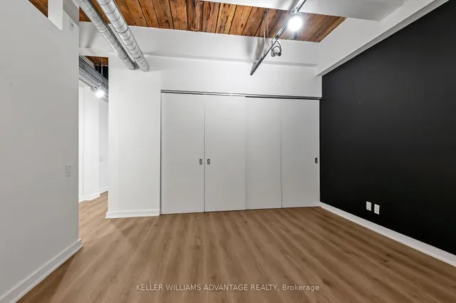 Additional image 17 of 43 Hanna Ave Unit 207