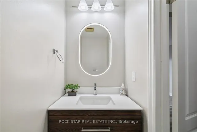 Additional image 18 of 61 Adis Ave