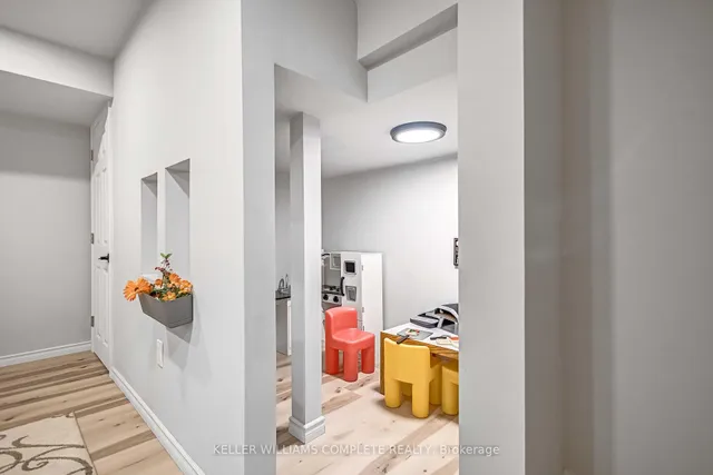 Additional image 37 of 92 SHADY OAKS Tr