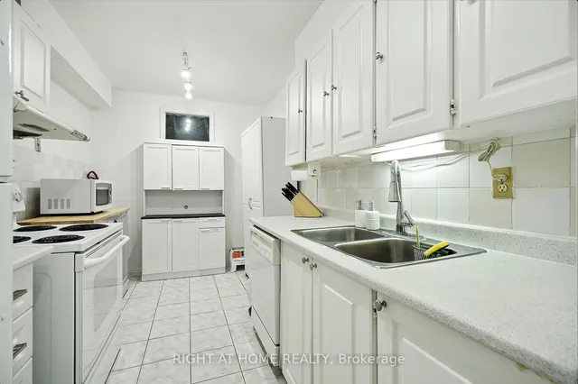 Additional image 16 of 45 Silver Springs Blvd Unit 902