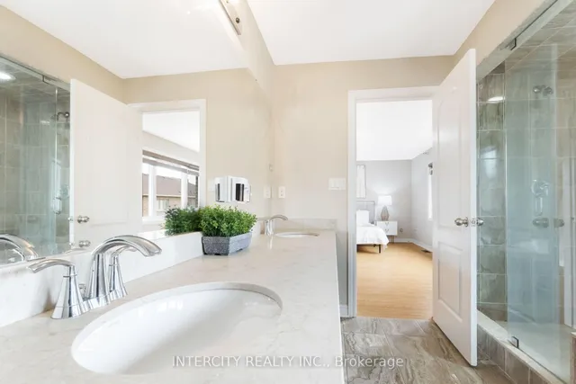 Additional image 31 of 20 Russell Creek Dr