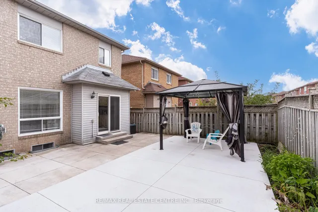 Additional image 39 of 18 Richwood Cres