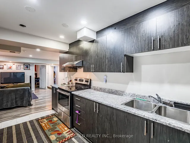 Additional image 32 of 6 Feeder St