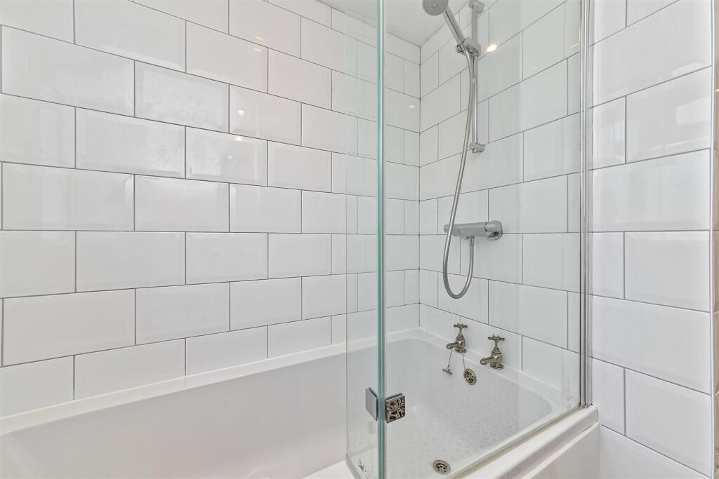 Additional image 36 of Butterfield Road, Wheathampstead, St. Albans