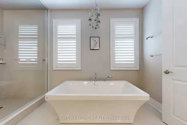 Additional image 35 of 421 Ginger Gate