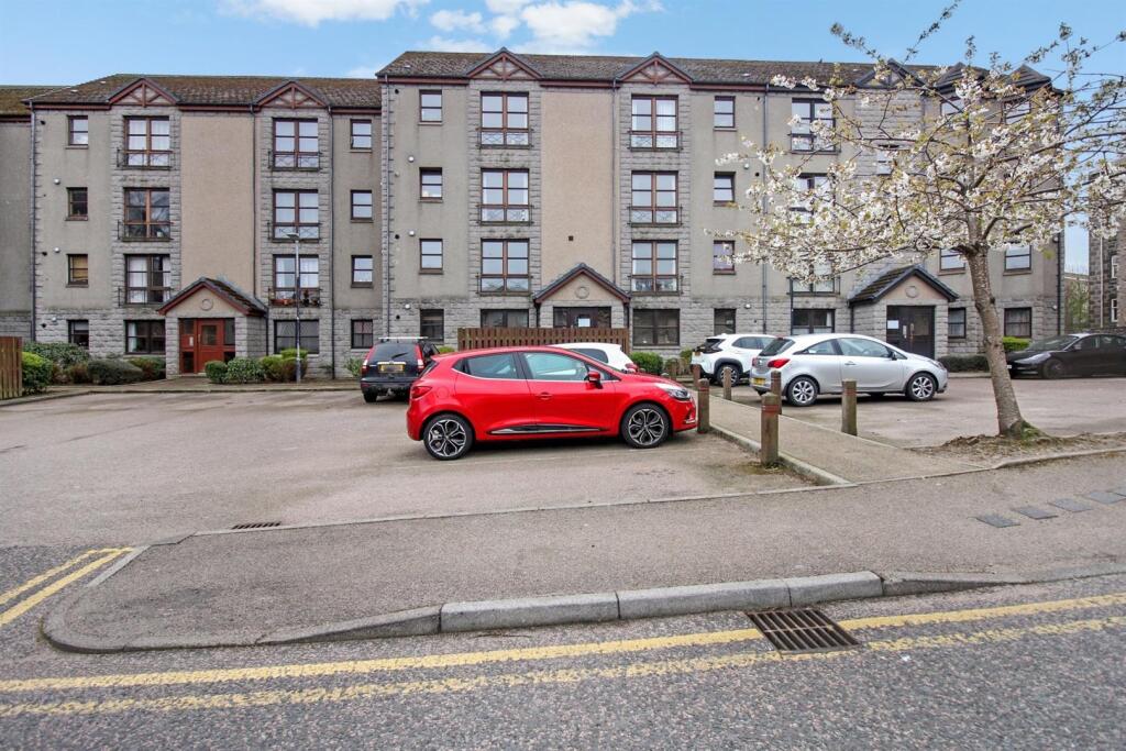 Additional image 16 of Roslin Place, Aberdeen