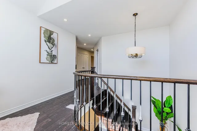 Additional image 15 of 122 Bonnie Braes Dr