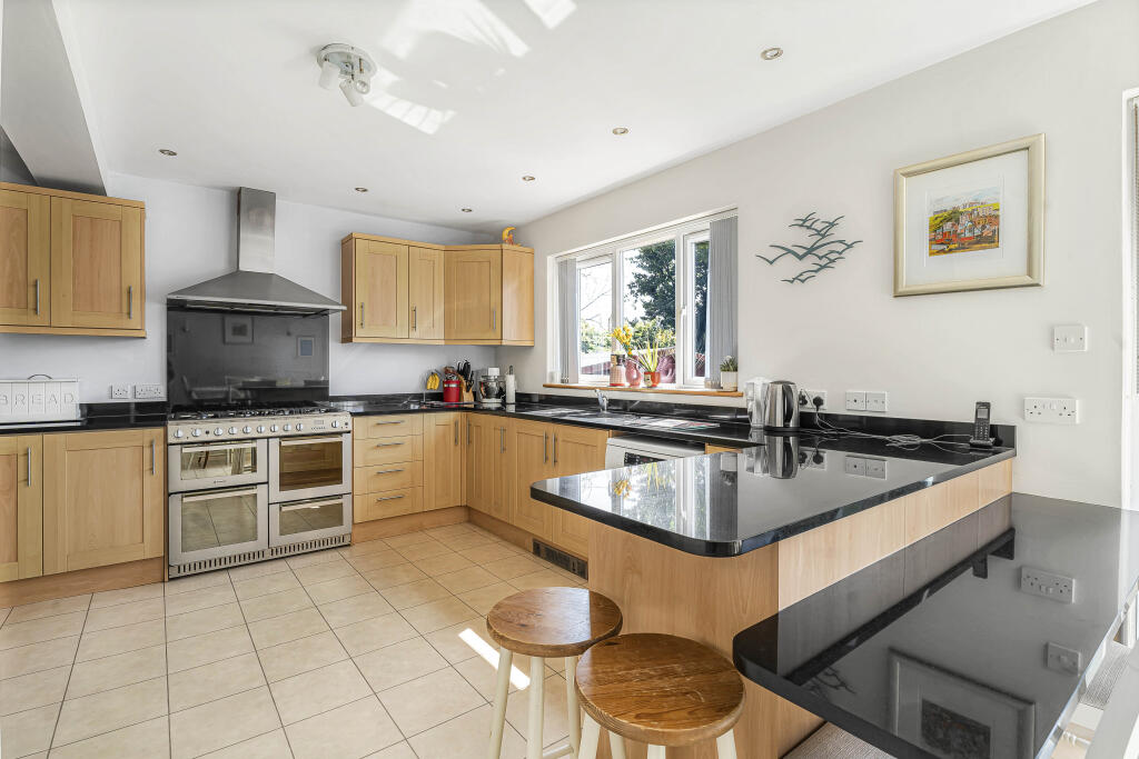 Additional image 6 of Selwyn Drive, Hatfield, AL10