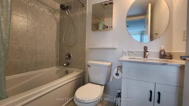 Primary image of 7 Lorraine Dr Unit 511