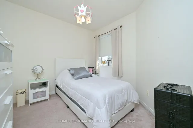 Additional image 13 of 132 Earth Star Tr