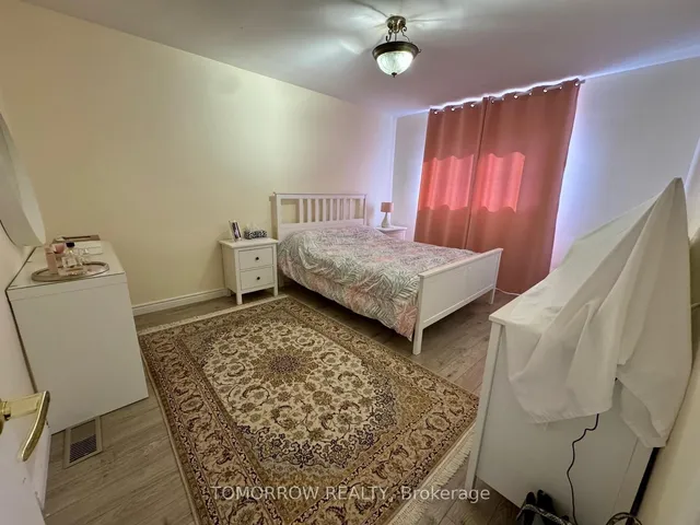 Additional image 29 of 23 Resolution Cres