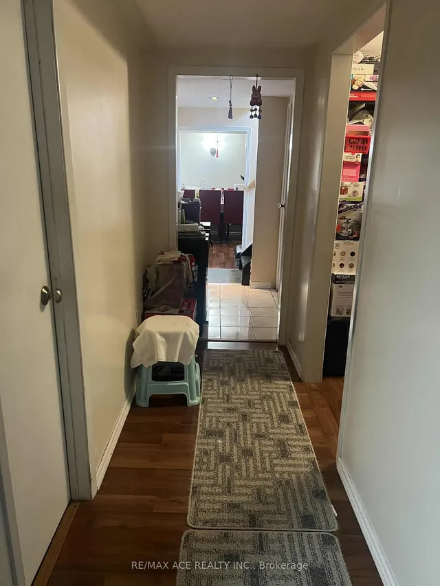 Additional image 7 of 33 Crow Tr