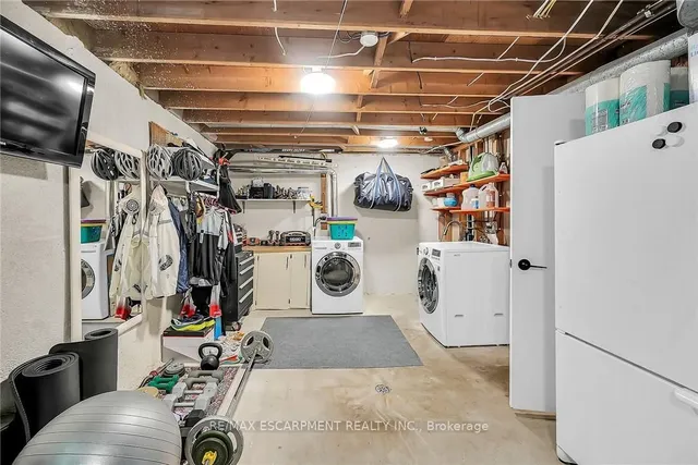 Additional image 27 of 158 Wendover Dr