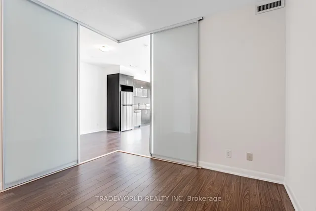 Additional image 14 of 205 Frederick St Unit 909