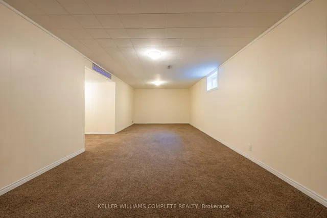 Additional image 26 of 1392 Royal Dr