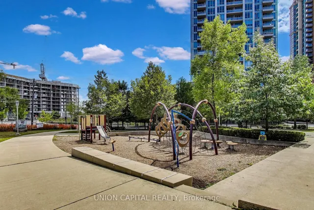 Additional image 44 of 5229 Dundas St Unit 1104