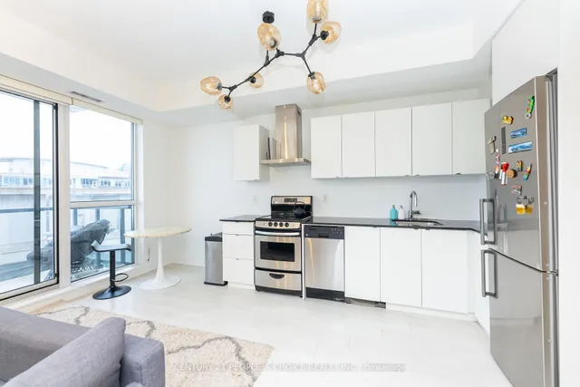 Additional image 19 of 51 East Liberty St Unit 2215