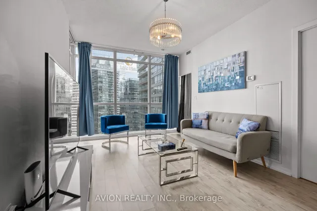 Additional image 4 of 65 Bremner Blvd Unit 3501