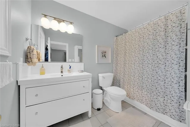 Additional image 24 of 1 Renata Crt