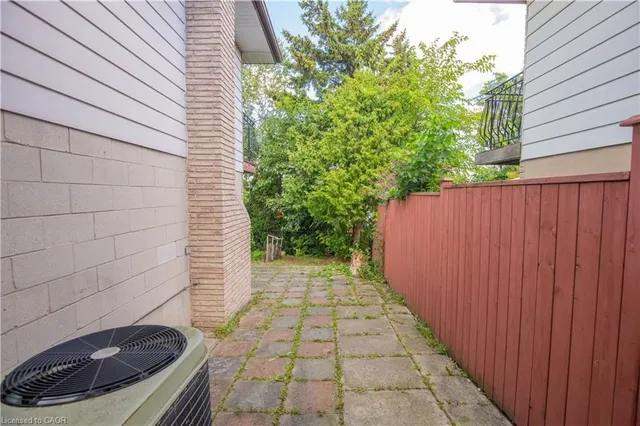 Additional image 35 of 185 Lavina Cres