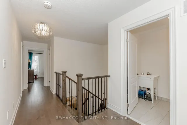 Additional image 28 of 34 Folgate Cres