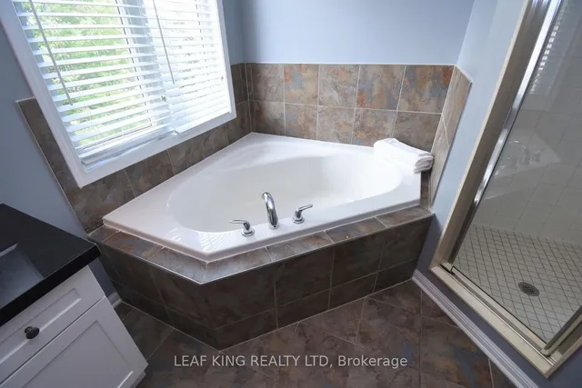 Additional image 5 of 38 Cranston St