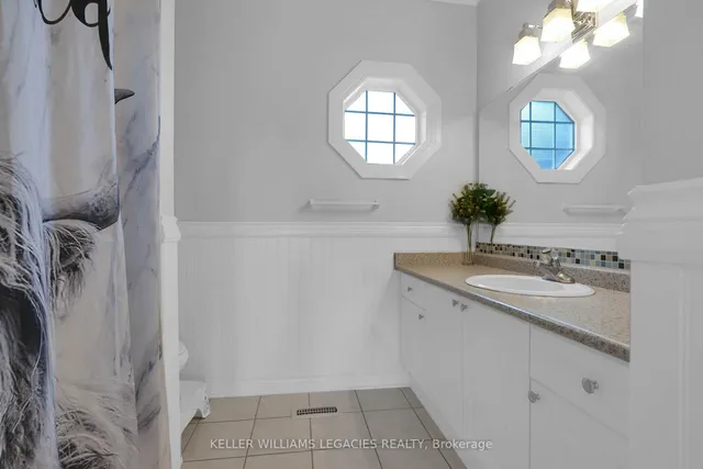 Additional image 36 of 1650 Dempsey Cres