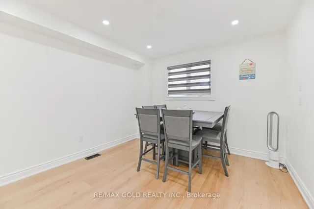 Additional image 11 of 81 Drake Blvd