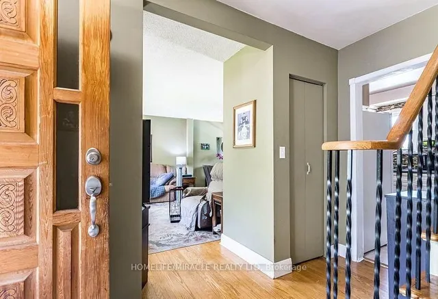 Additional image 4 of 9 Crestview Ave