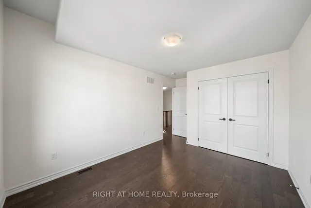 Additional image 28 of 471 Bergamot Ave