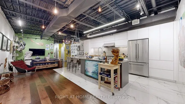 Additional image 2 of 2400 St Clair Ave