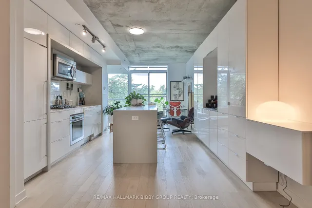 130 Rusholme Rd Unit 309