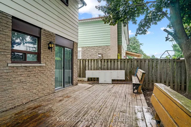 Additional image 17 of 16 Wimbledon Crt