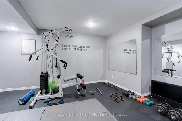 Additional image 31 of 2181 Cleaver Ave