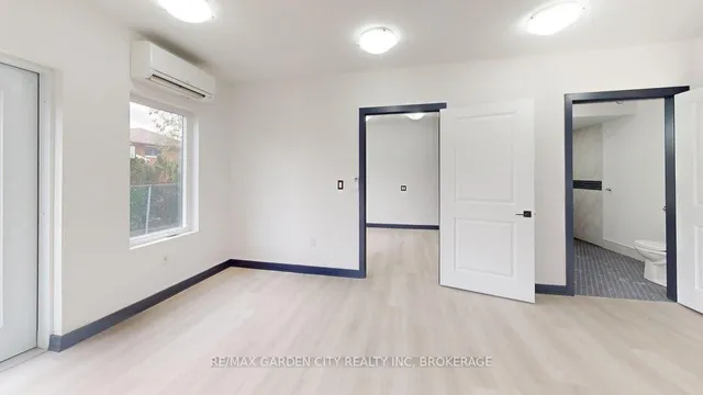 Additional image 22 of 23 Warren Ave