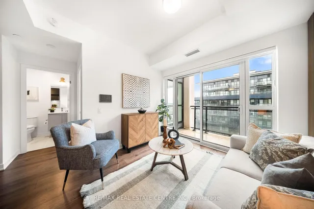 Additional image 12 of 405 Dundas St Unit 813