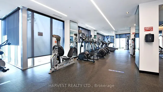 Additional image 36 of 225 Village Green Sq Unit 2103